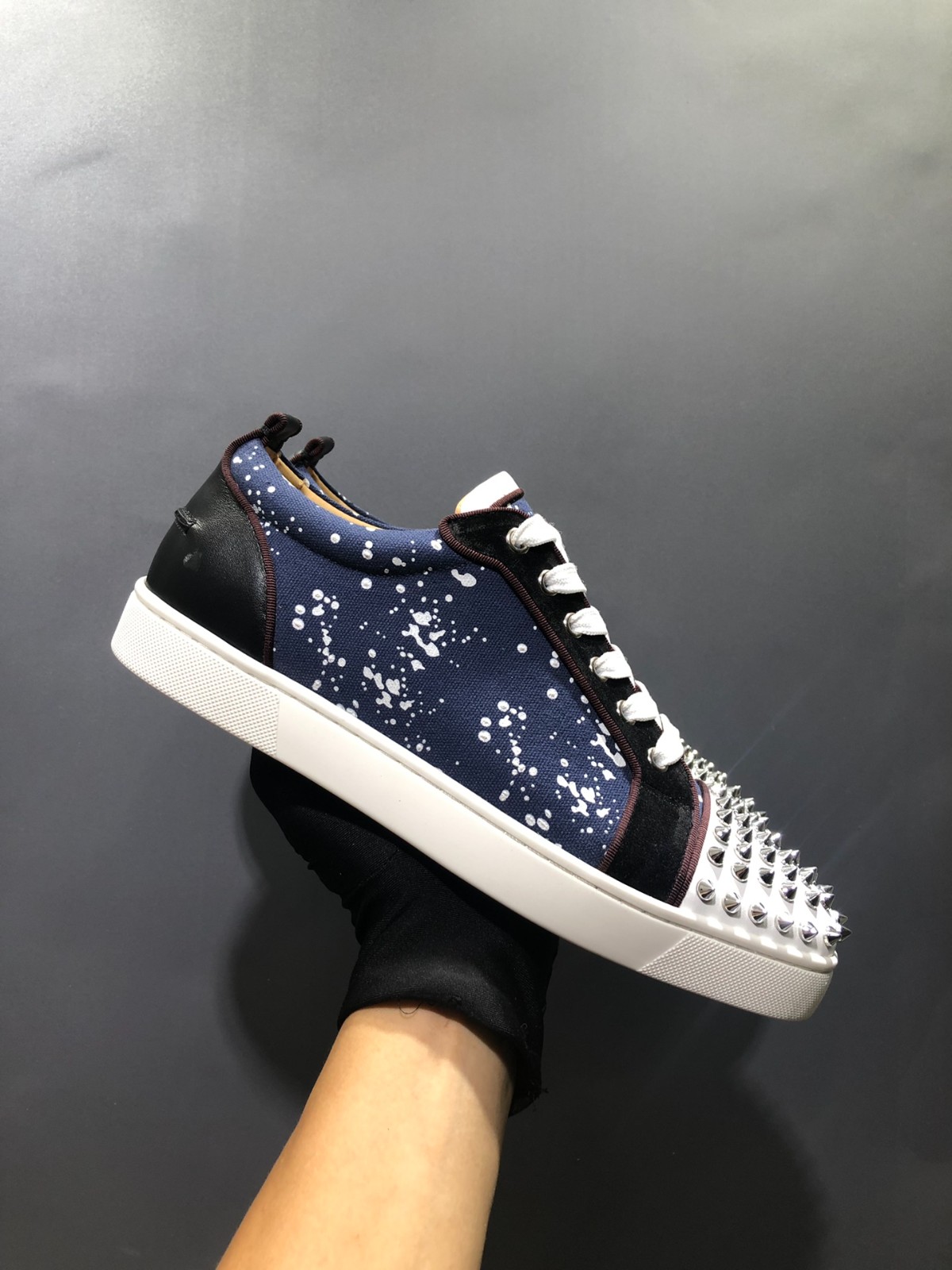 037 SIZE 35-47