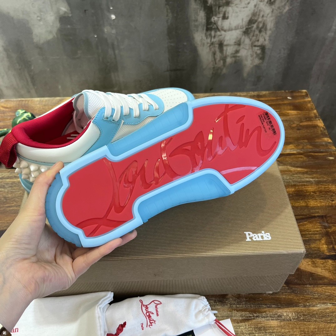 001 42123132 SIZE 35-42