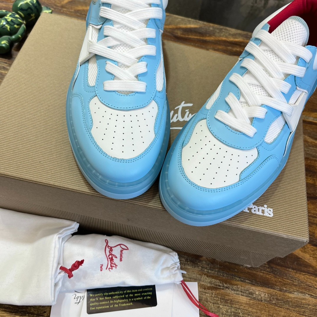 001 42123132 SIZE 35-42