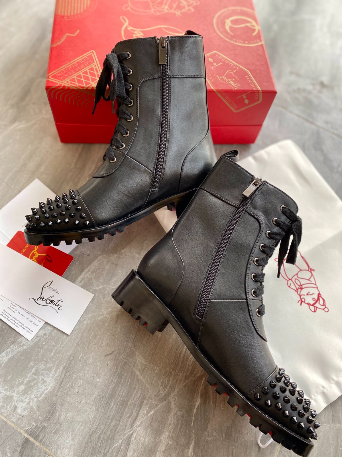 109 42123132 SIZE 35-41