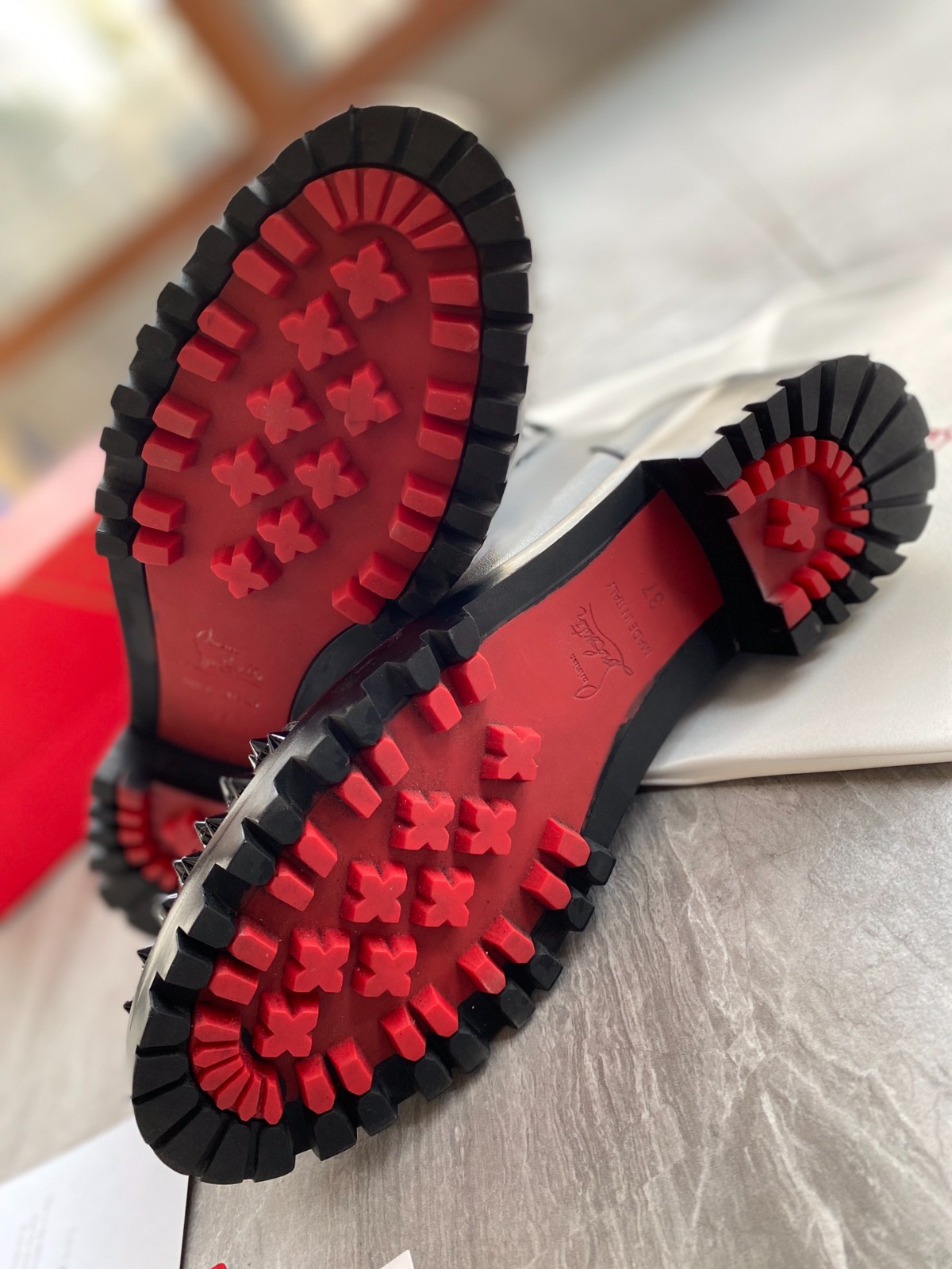 109 42123132 SIZE 35-41