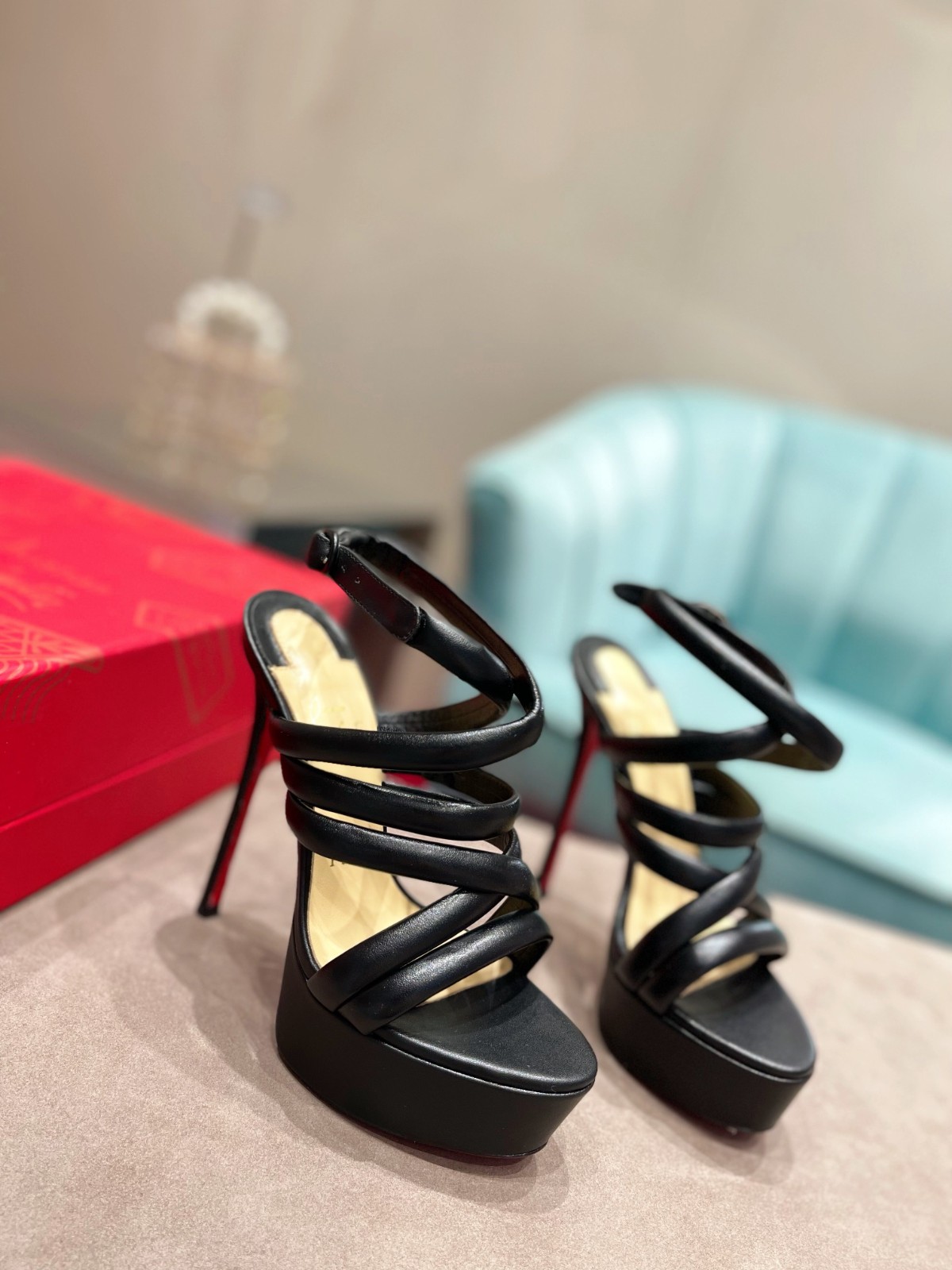 096 39123125 SIZE 35-43