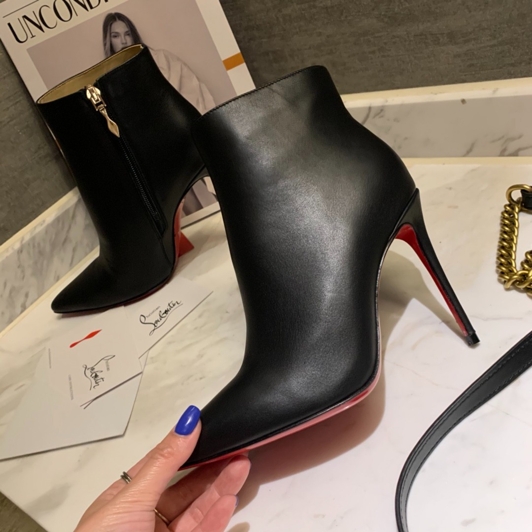 077 42123132 SIZE 34-41