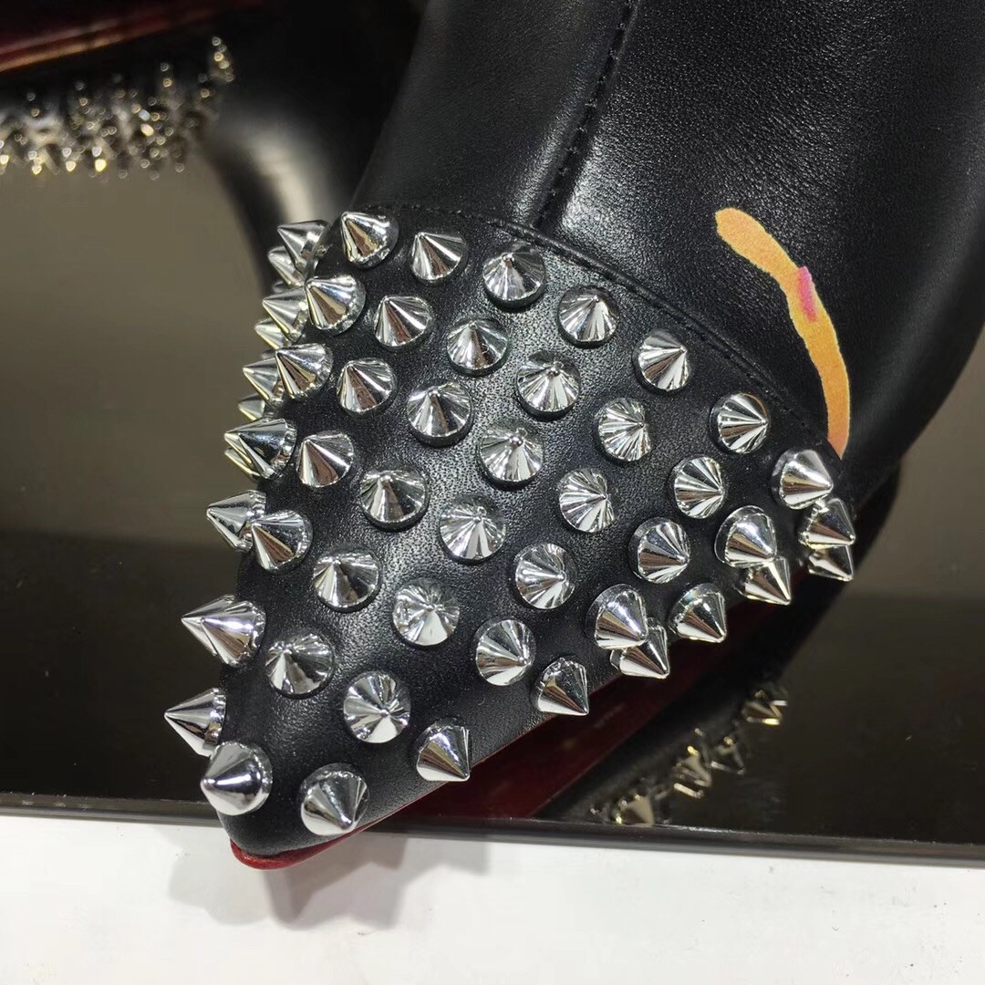 42 40123127 SIZE 35-41