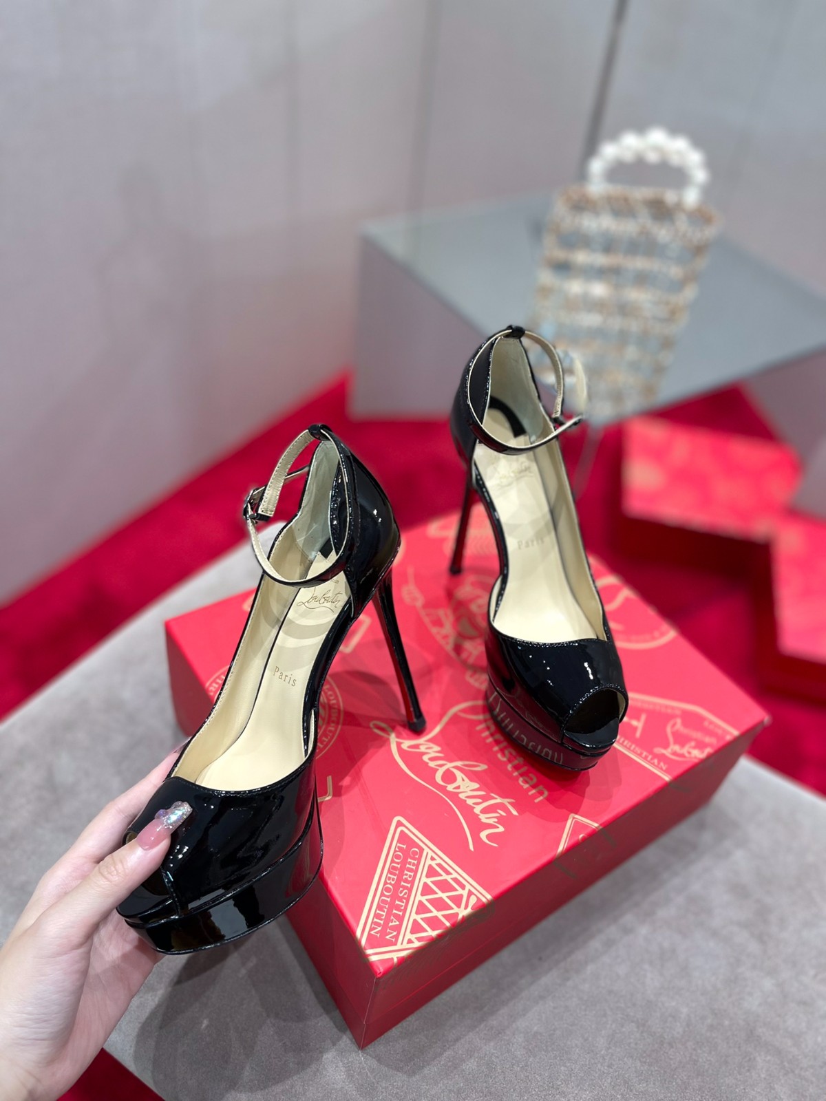 039 36123118 SIZE 34–42
