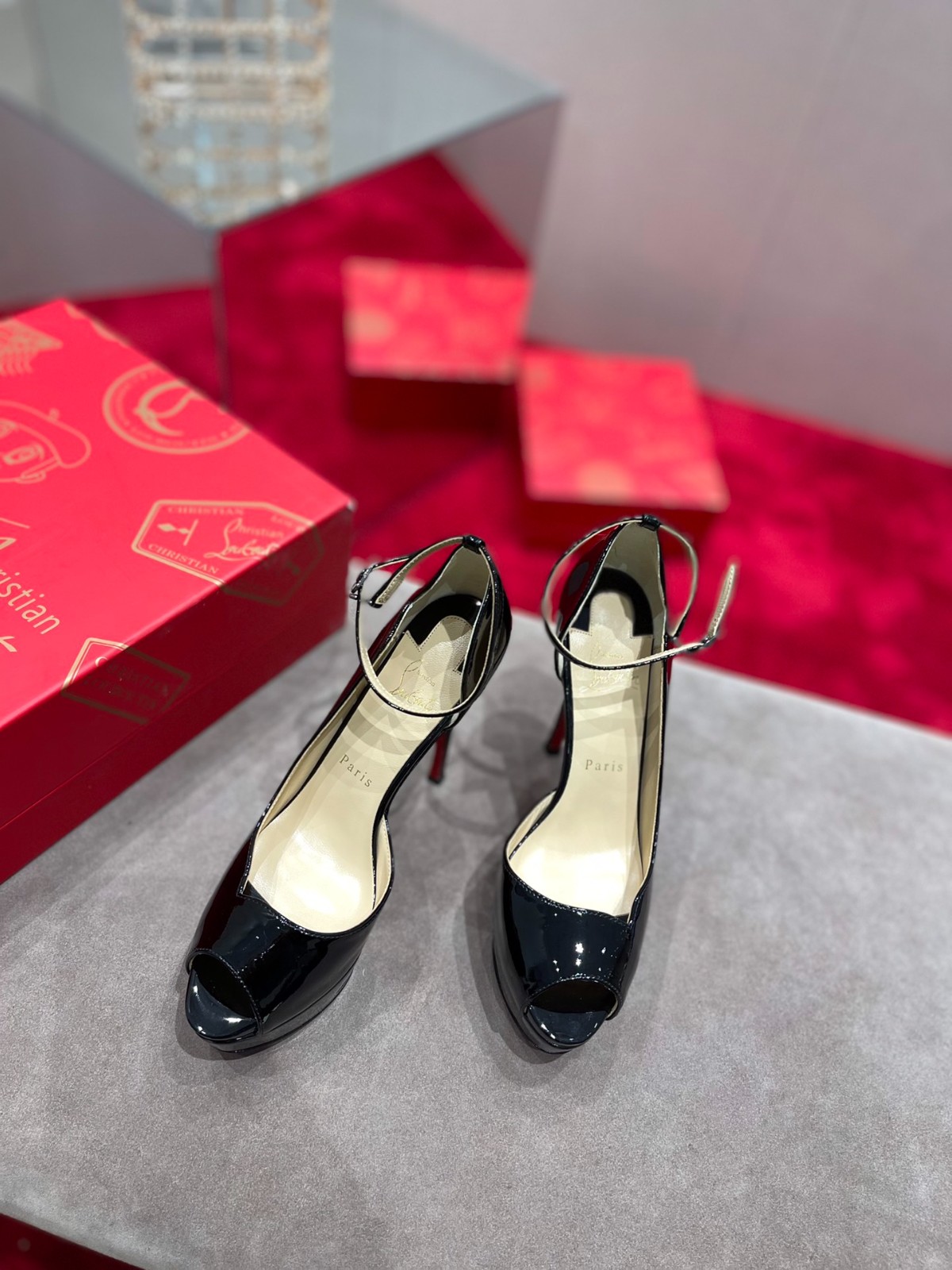 039 36123118 SIZE 34–42