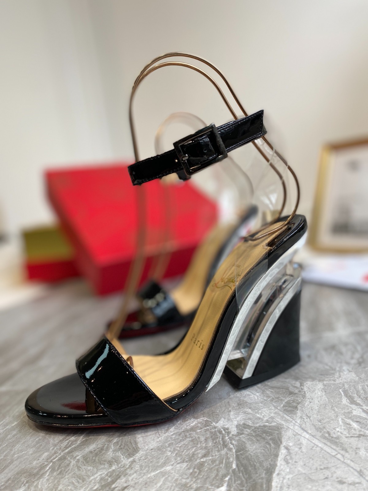 019 33123111 SIZE 35-41