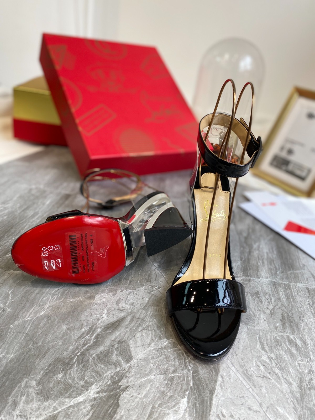 019 33123111 SIZE 35-41