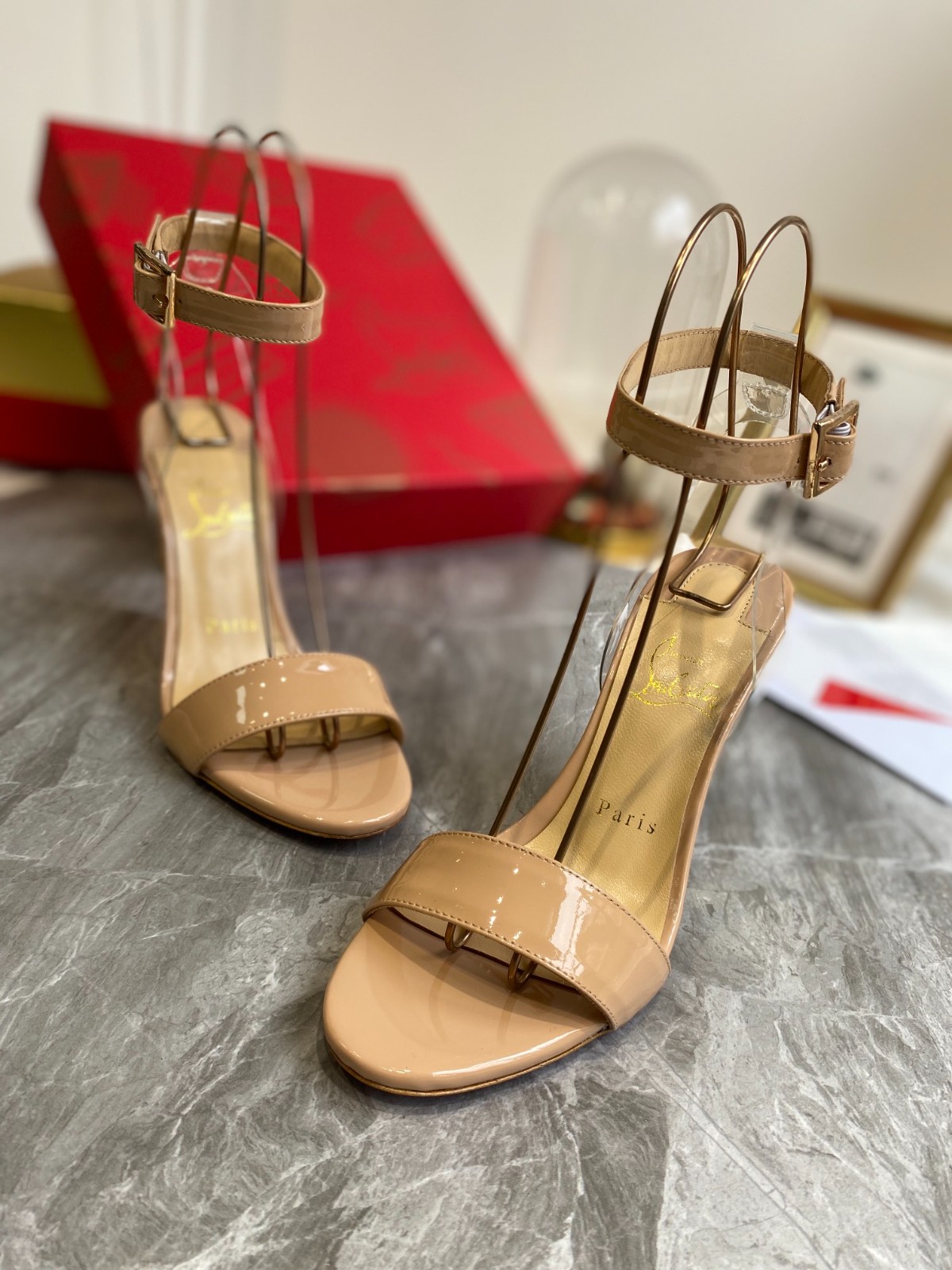 018 33123111 SIZE 35-41