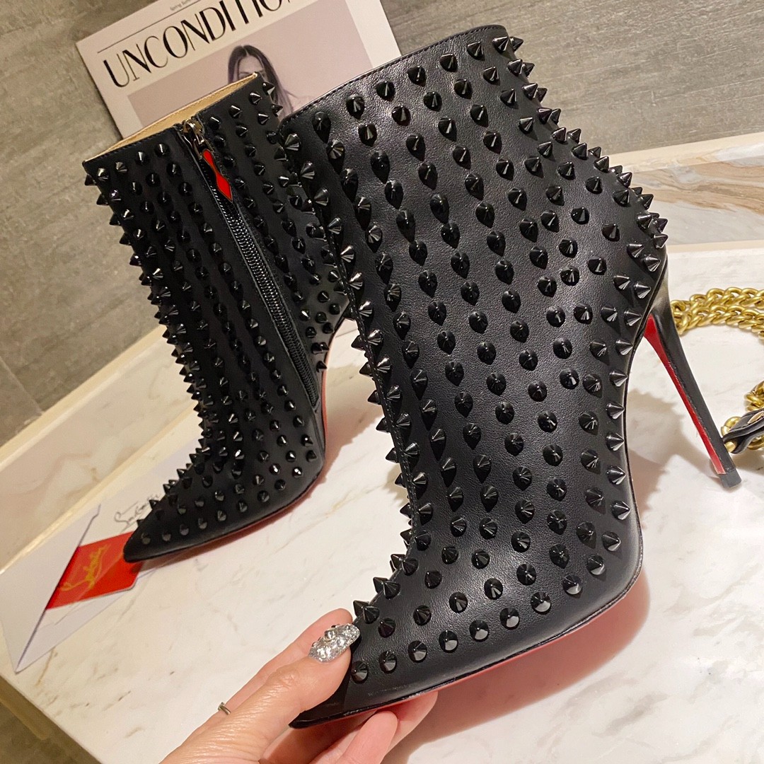 115 47123143 SIZE 34-41