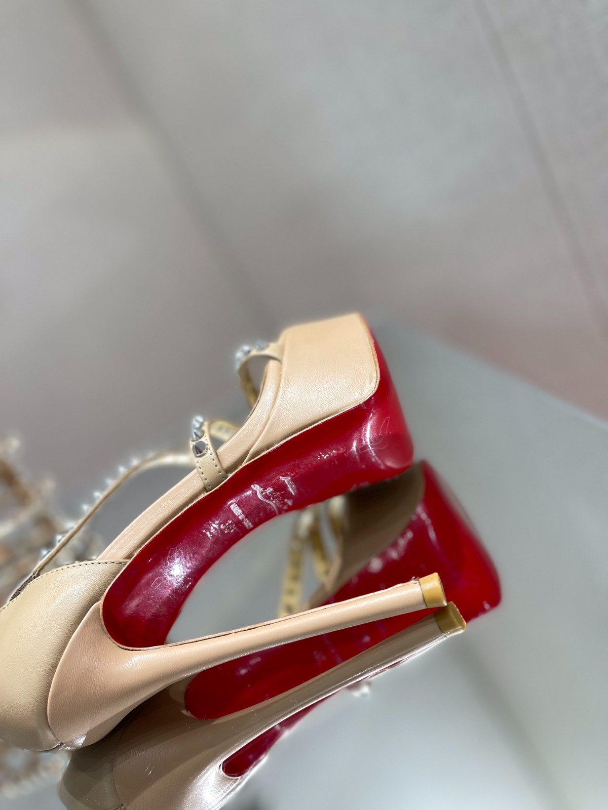 107 39123125 SIZE 35–43