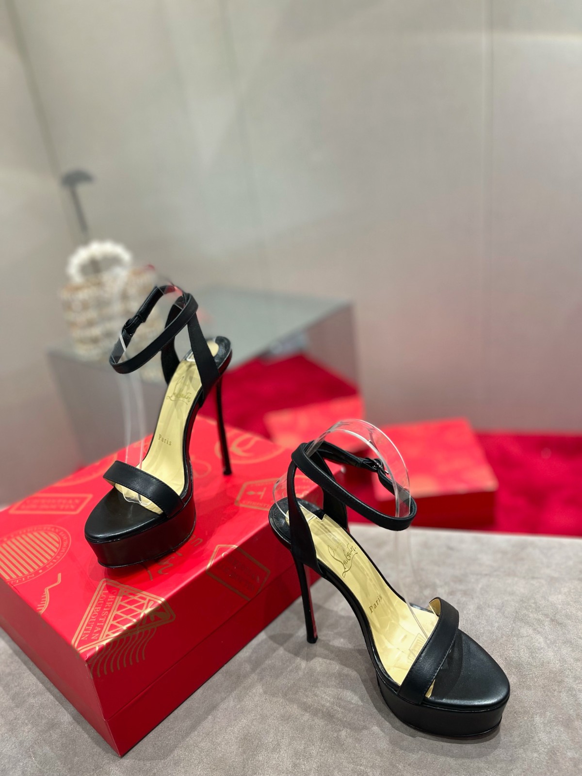 105 36123118 SIZE 35-43