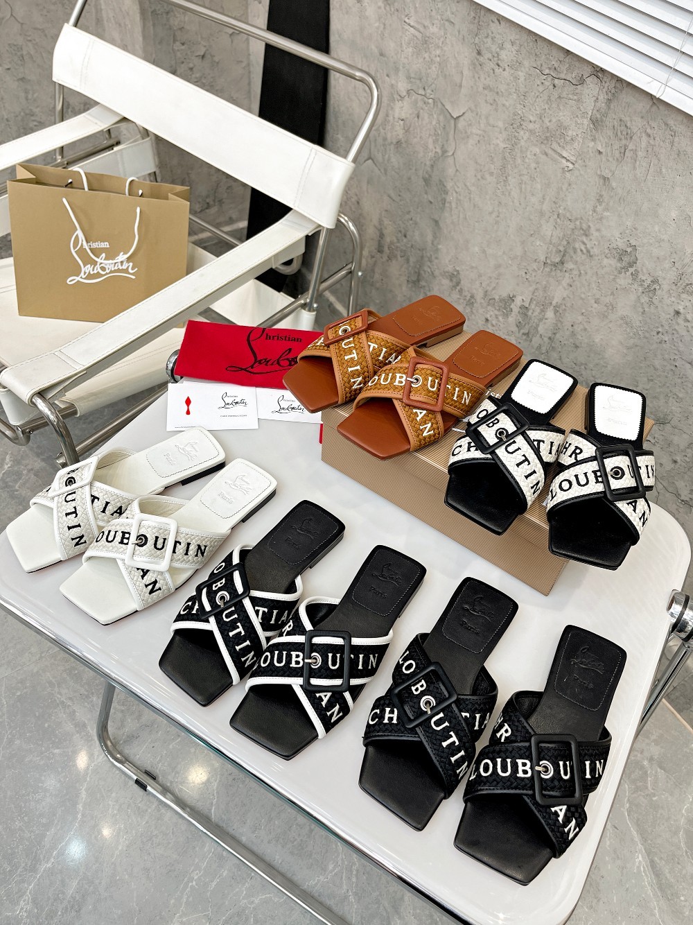 103 22123086  SIZE 35-42