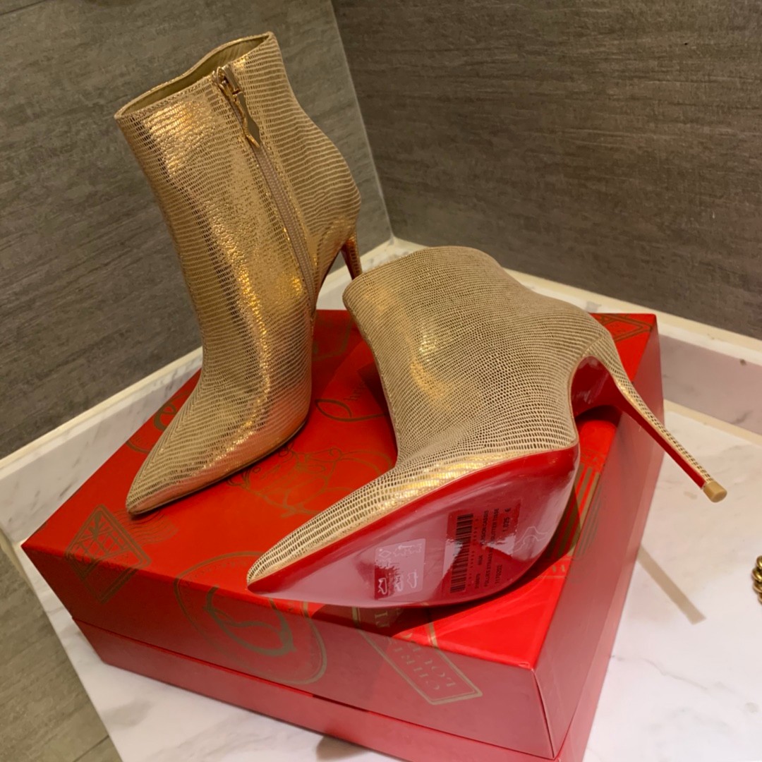004 42123132 SIZE 34-41