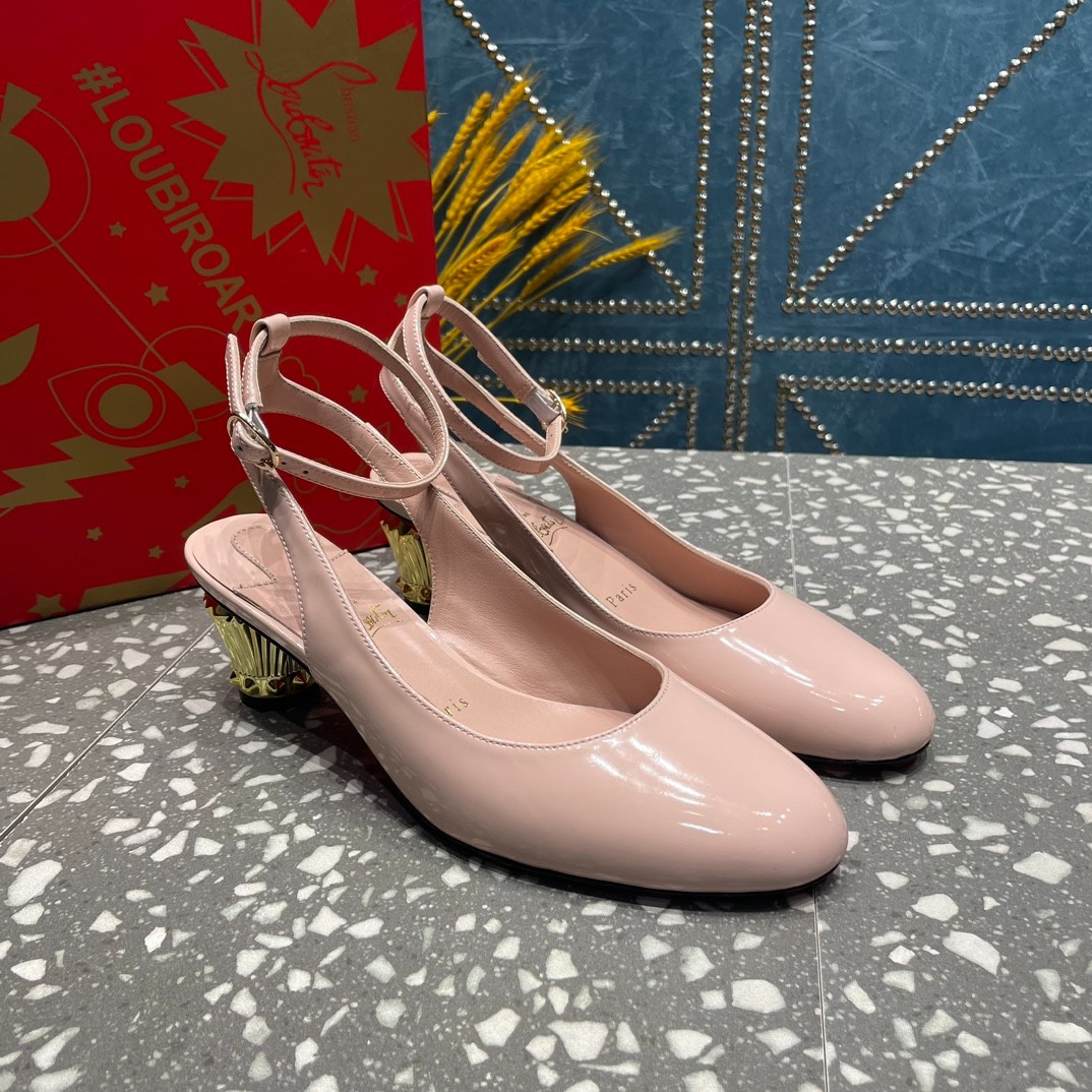 070 33123111 SIZE 35-42