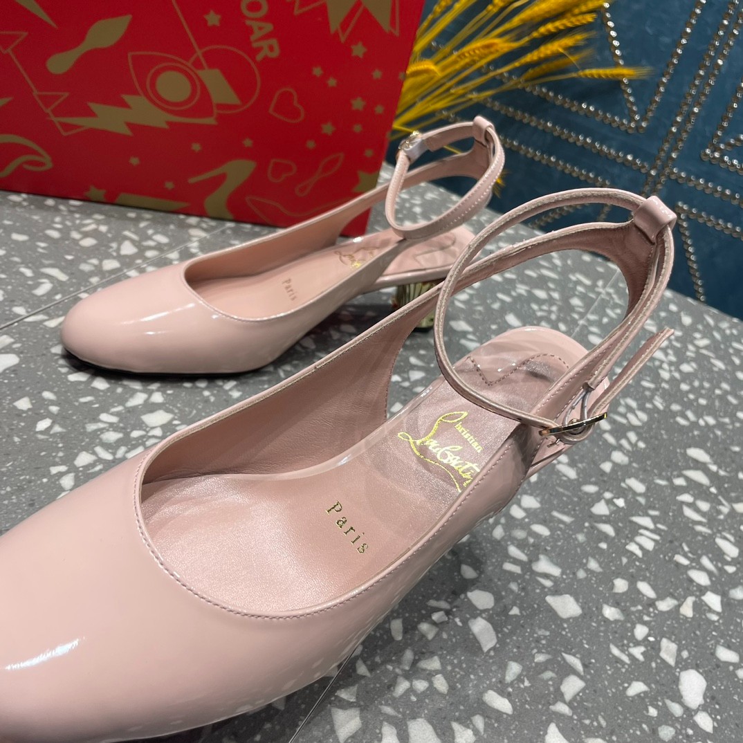 070 33123111 SIZE 35-42