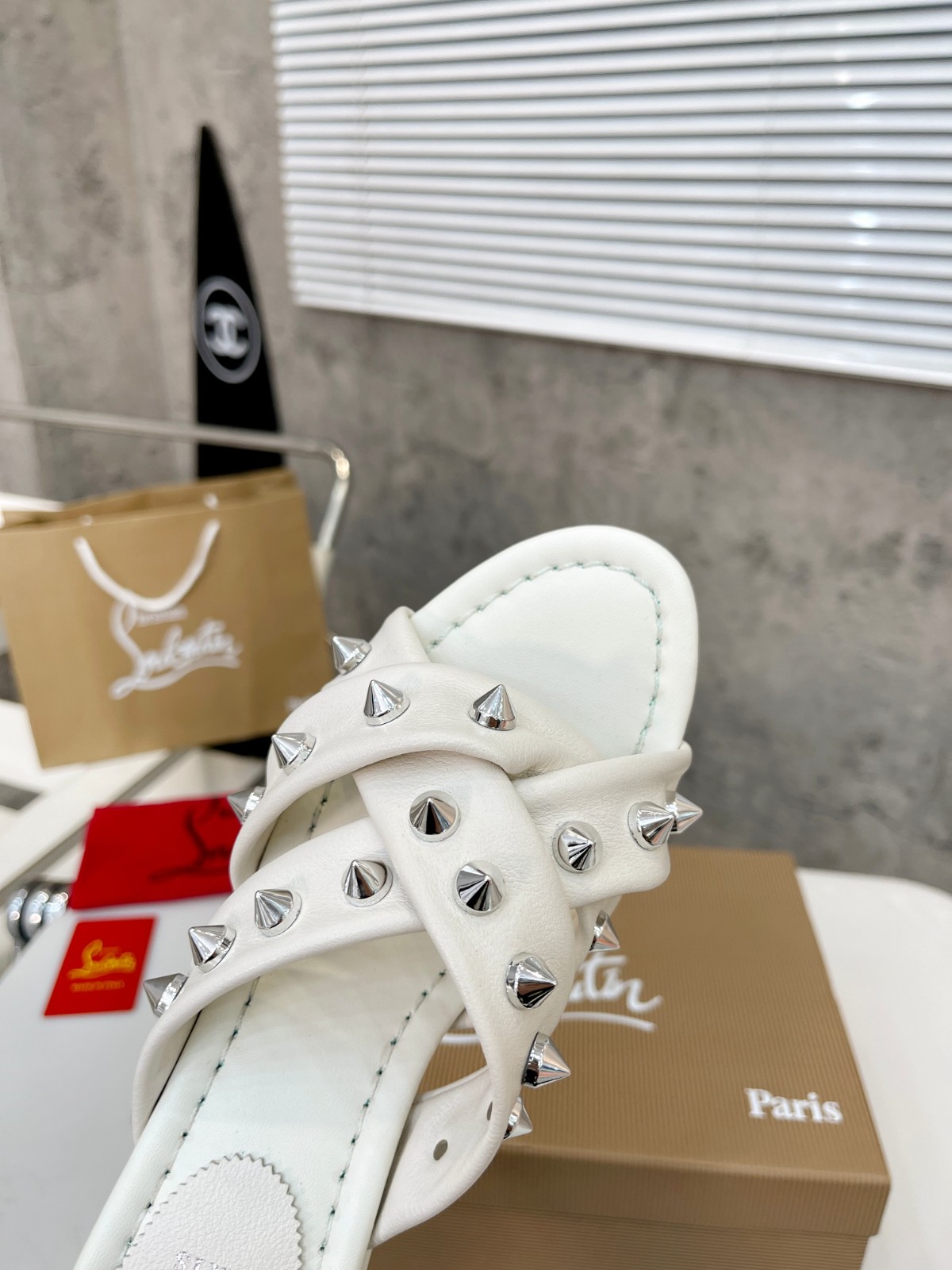 068 24123090 SIZE 35-42