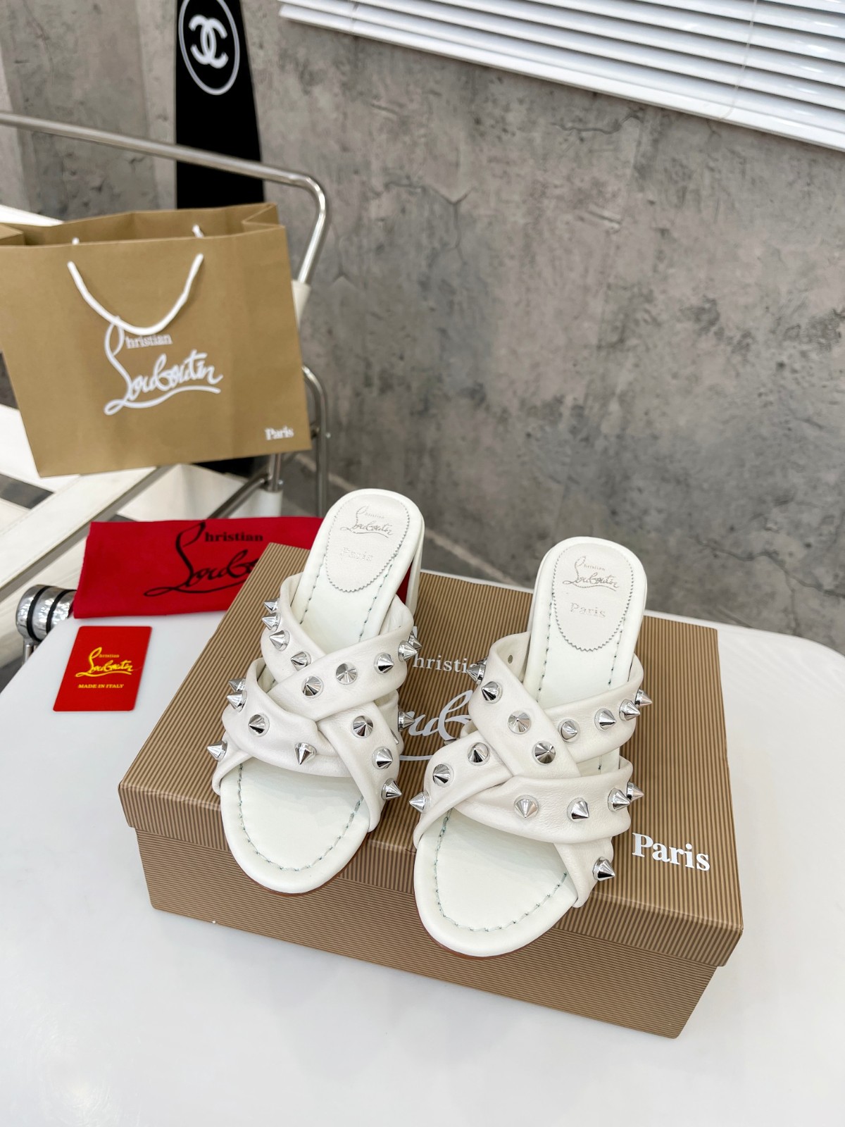 068 24123090 SIZE 35-42