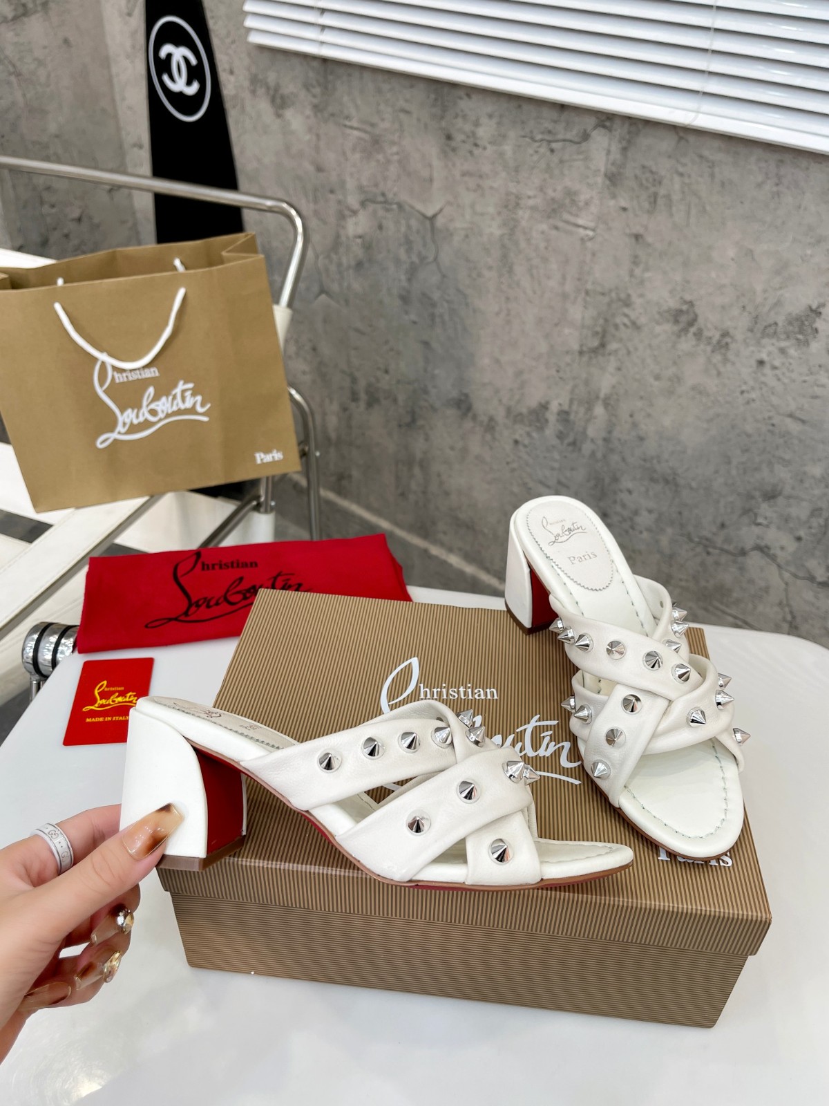 068 24123090 SIZE 35-42