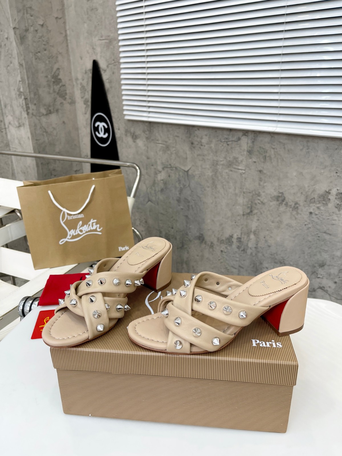 067 24123090 SIZE 35-42