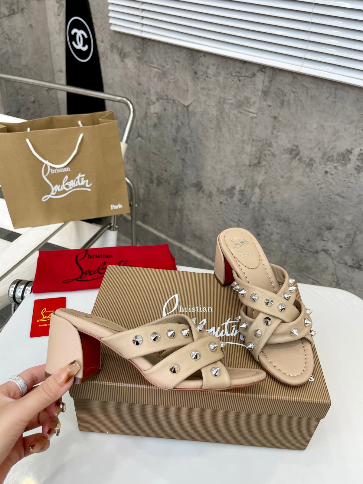 067 24123090 SIZE 35-42