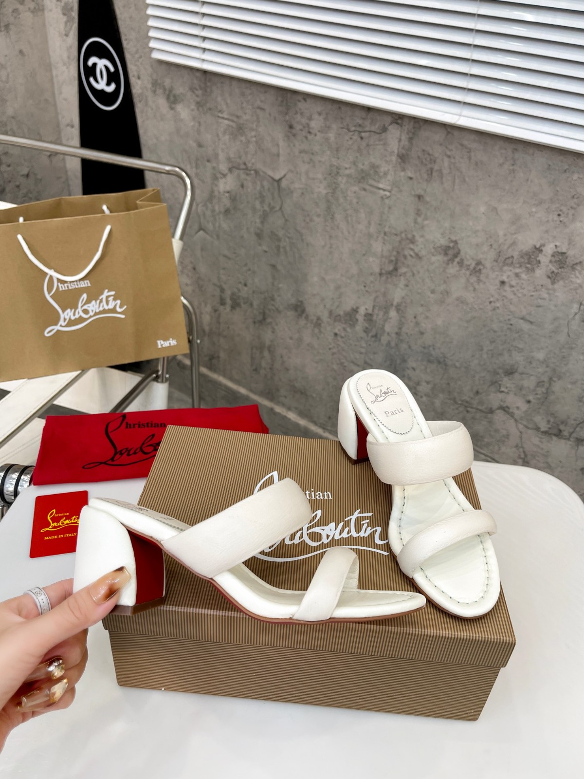063 23123088 SIZE 35-42