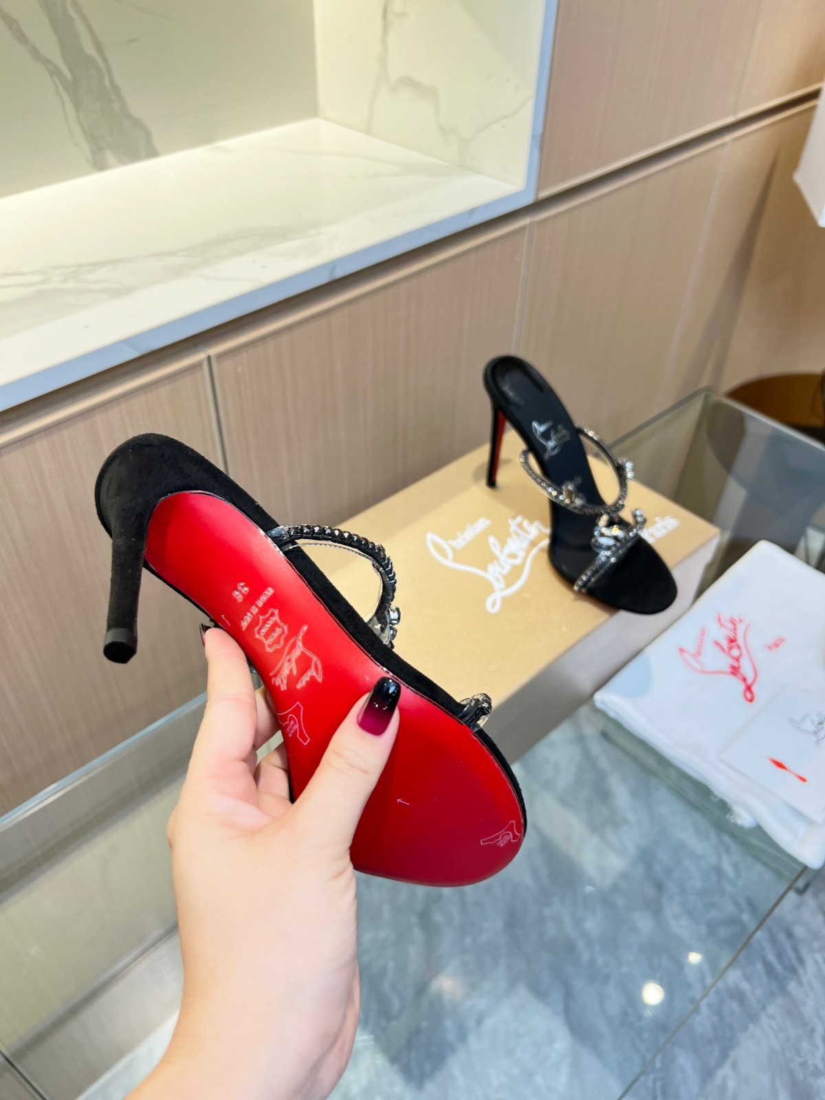 059 30123104 SIZE 35-43