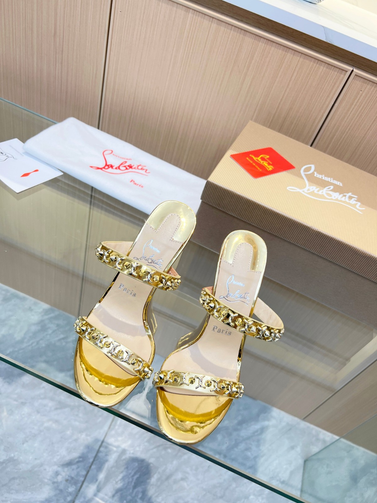 057 30123104 SIZE 35-43