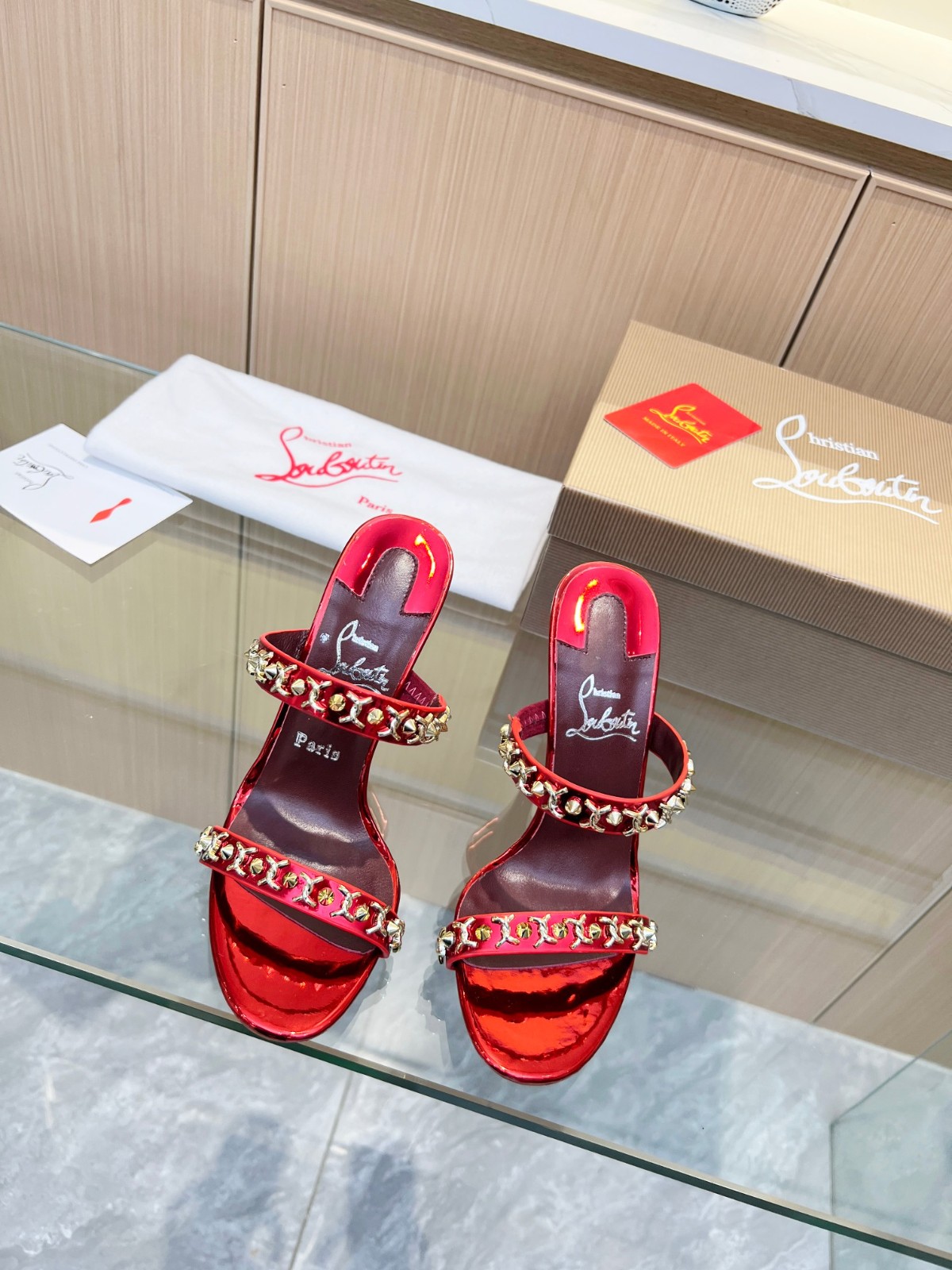 056 30123104 SIZE 35-43