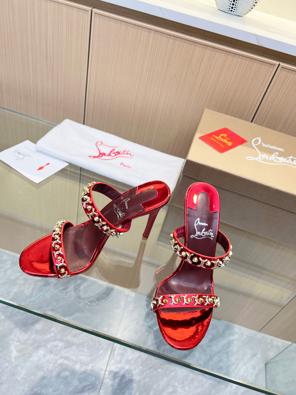 056 30123104 SIZE 35-43