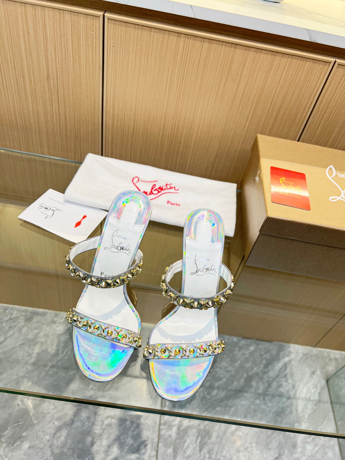 055 30123104 SIZE 35-43