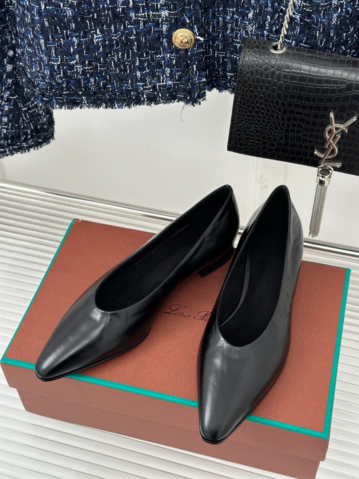 035 33123111 SIZE 35-40