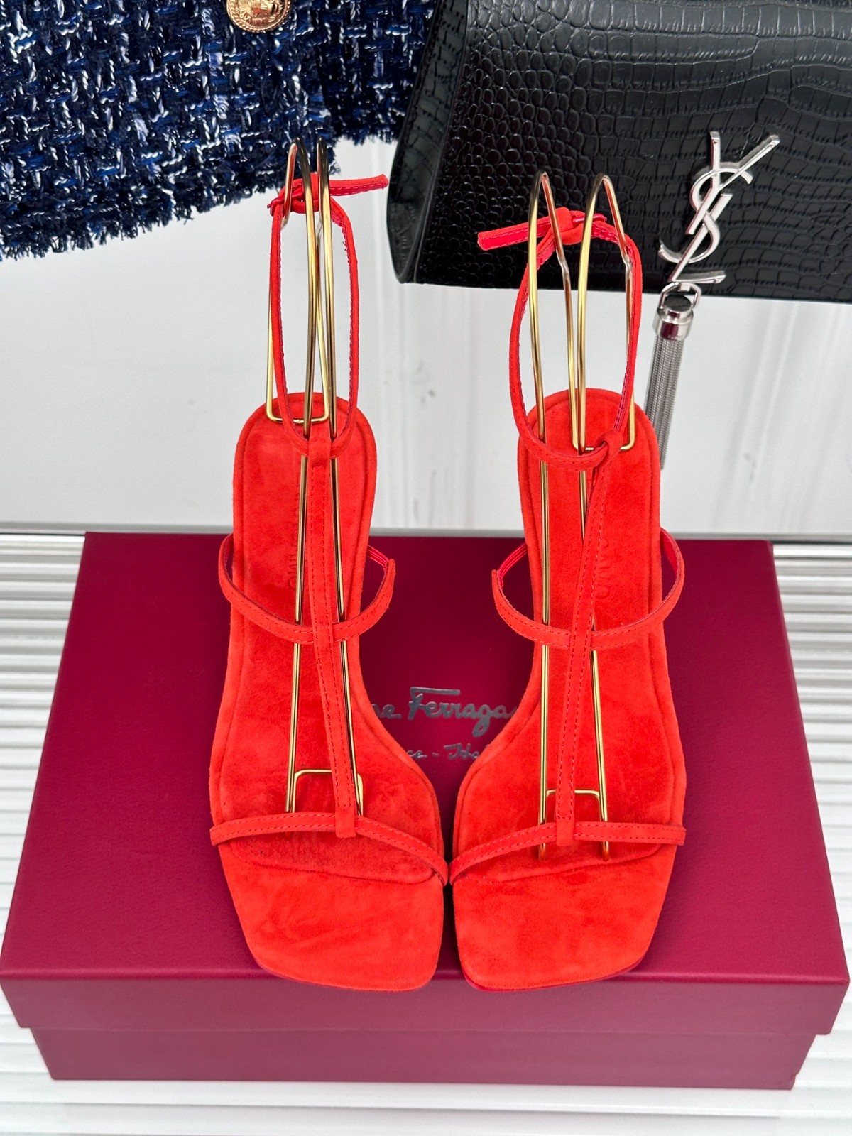 001 32123109 SIZE 35-42