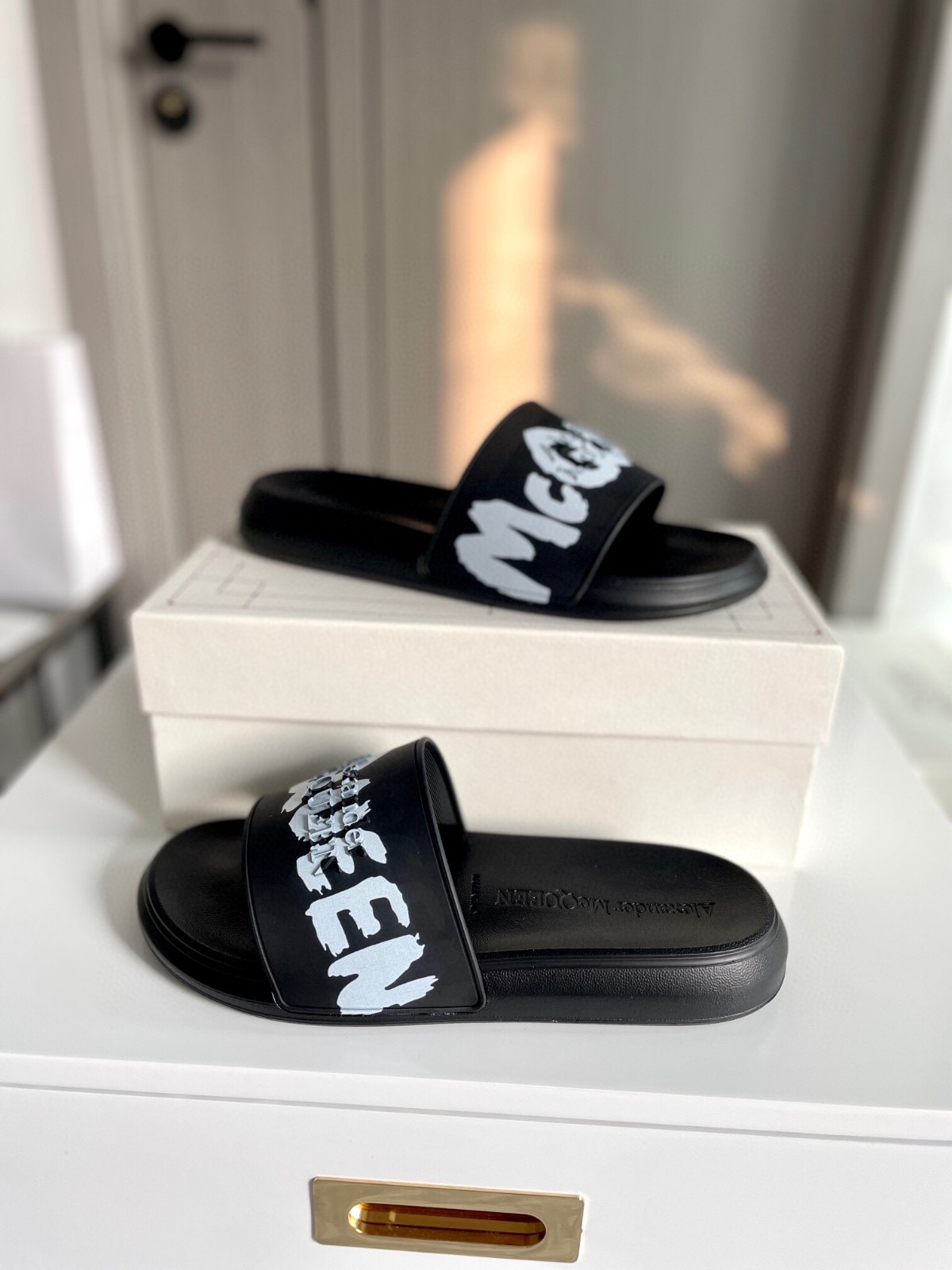 019 019#009-Alexander McQueen-01-2023SS