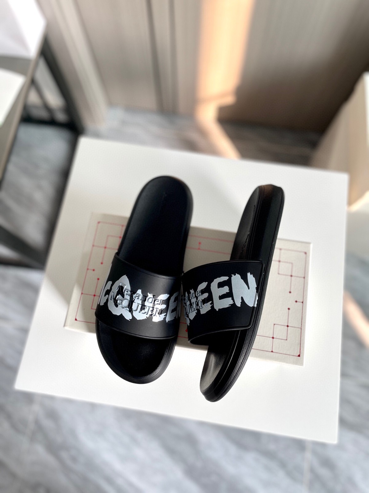 019 019#009-Alexander McQueen-01-2023SS