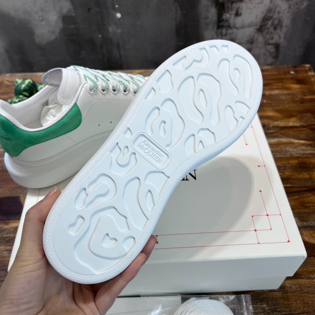 077 40123127 SIZE 34-45
