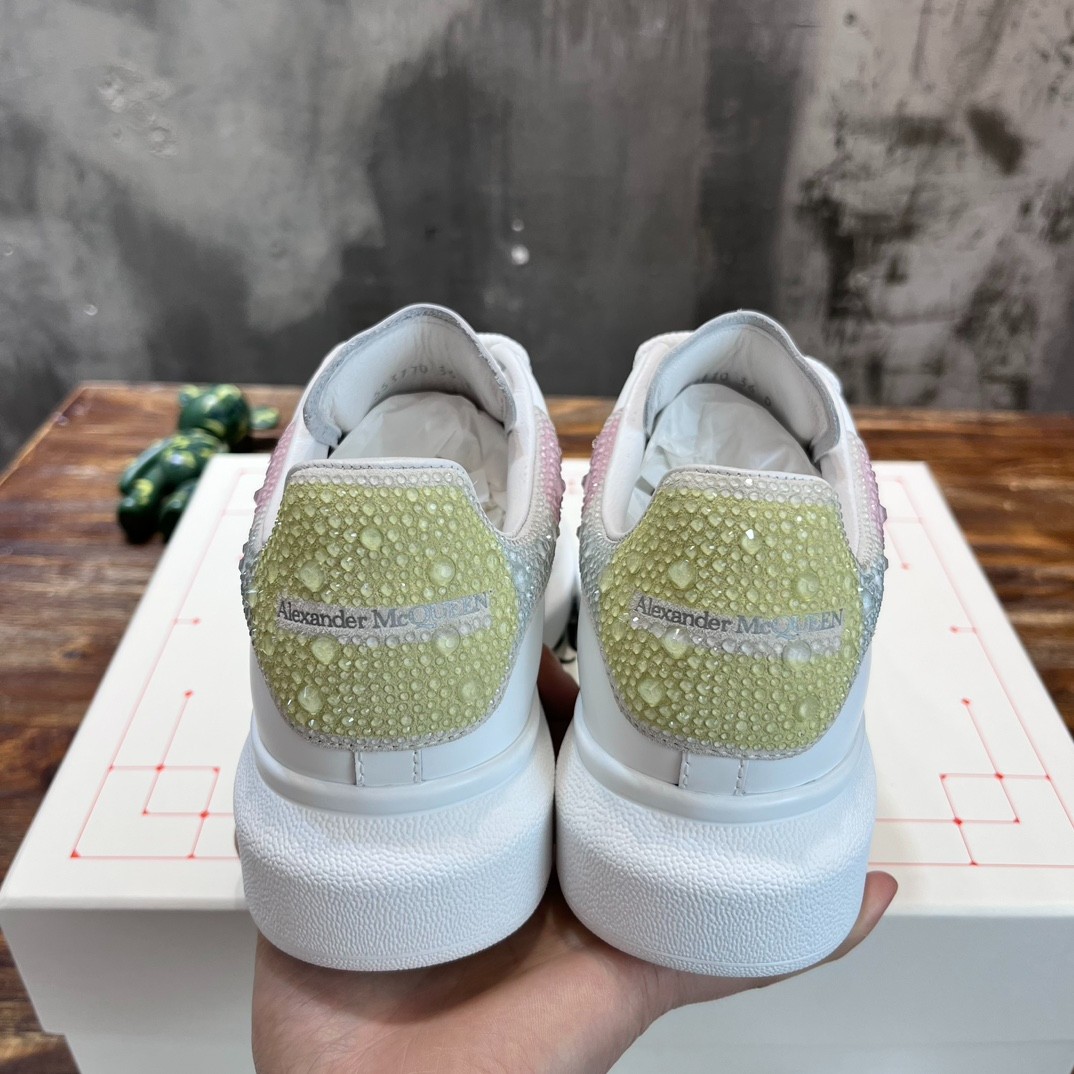 068 40123127 SIZE 34-45