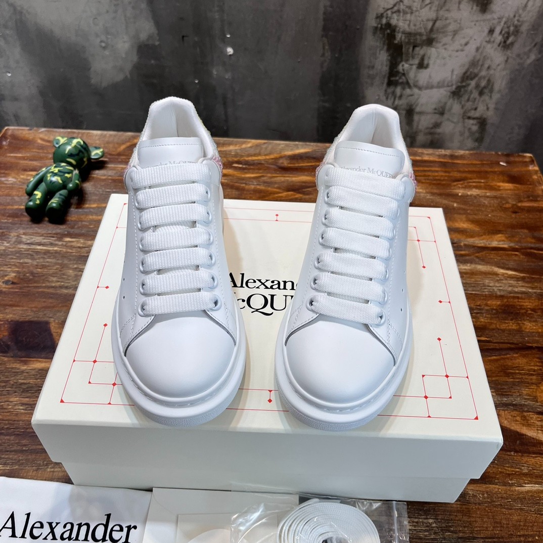 068 40123127 SIZE 34-45
