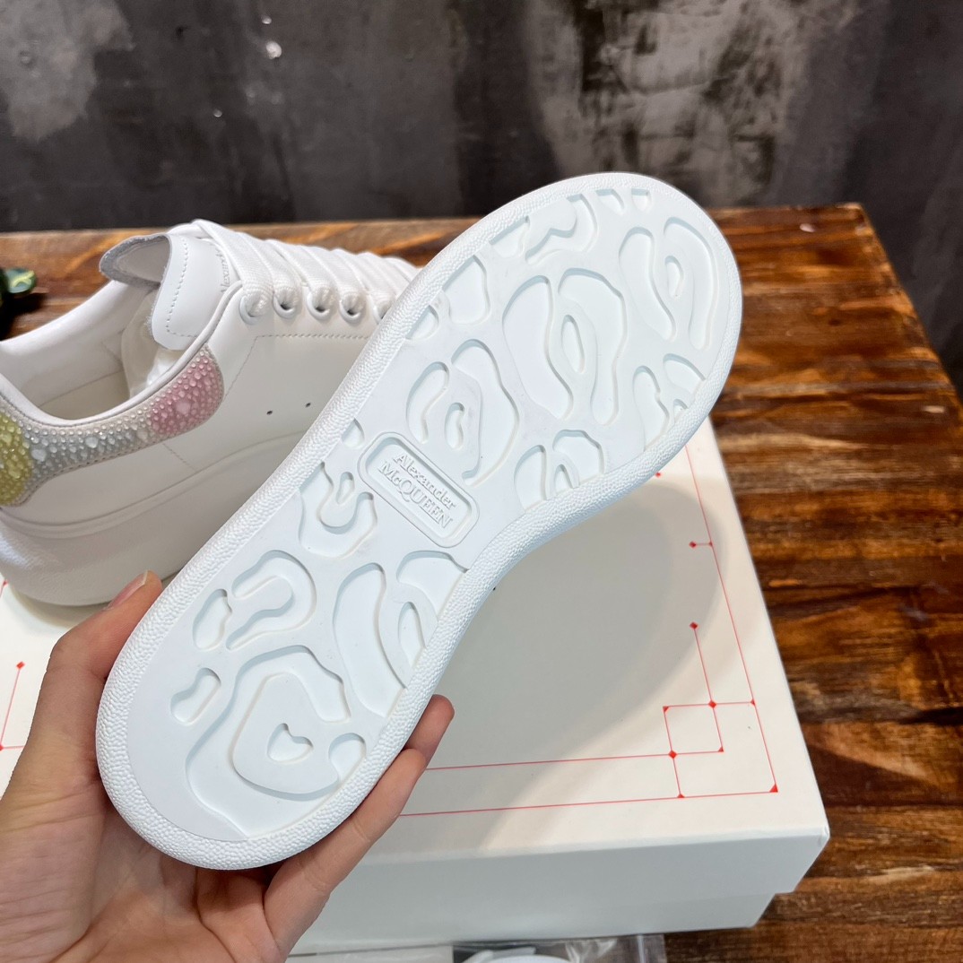 068 40123127 SIZE 34-45