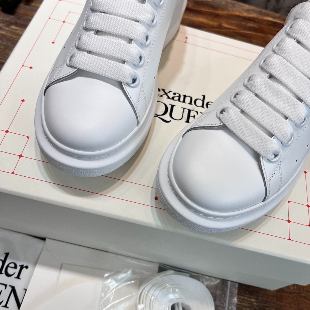 068 40123127 SIZE 34-45