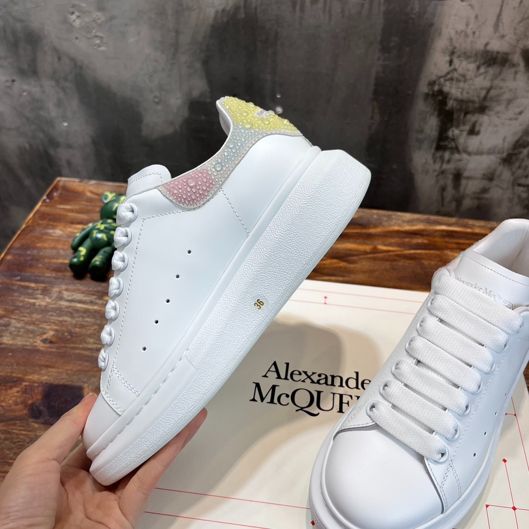 068 40123127 SIZE 34-45