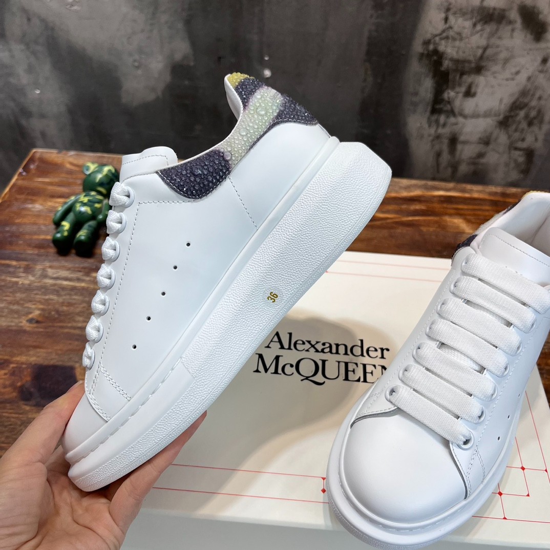 067 40123127 SIZE 34-45