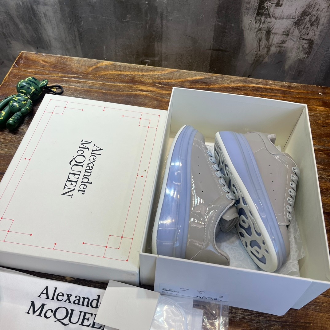 059 44123134  SIZE 34-45