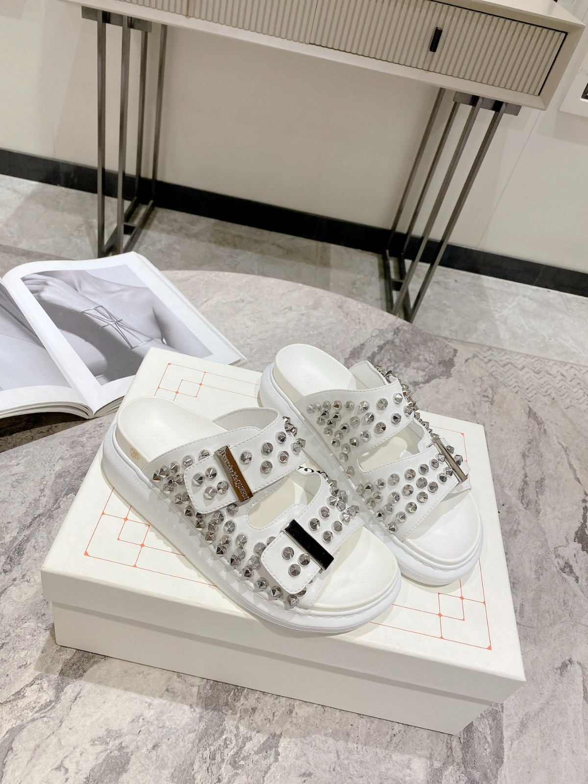 057 32123109 SIZE 35-40