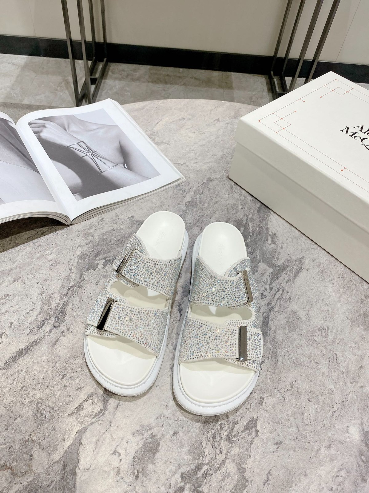 055 30123104 SIZE 35-40