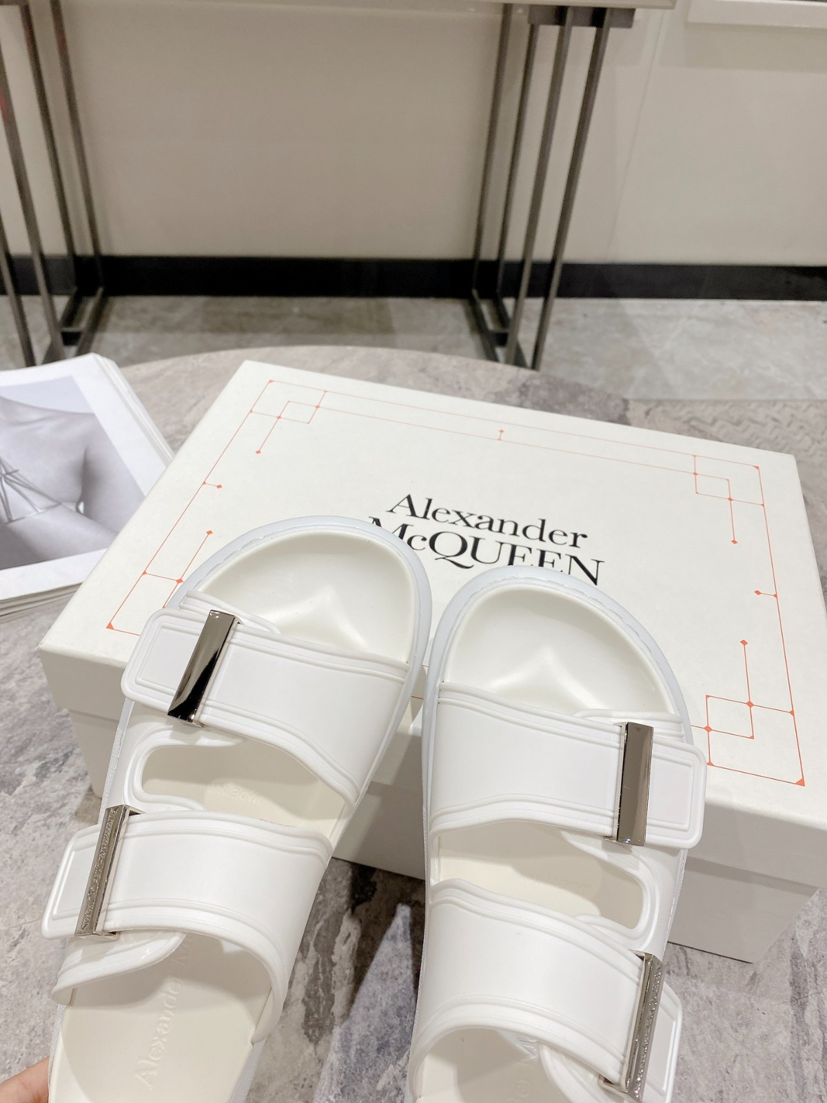 046 23123088 SIZE 35-40