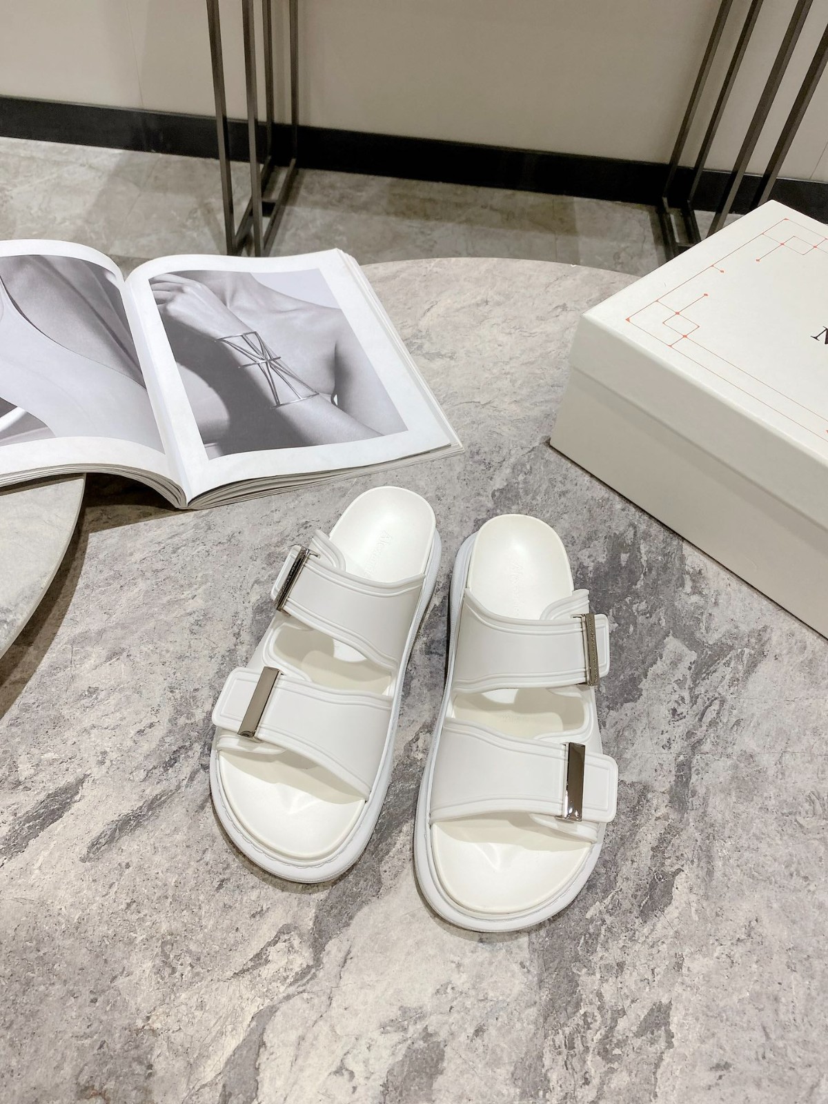046 23123088 SIZE 35-40