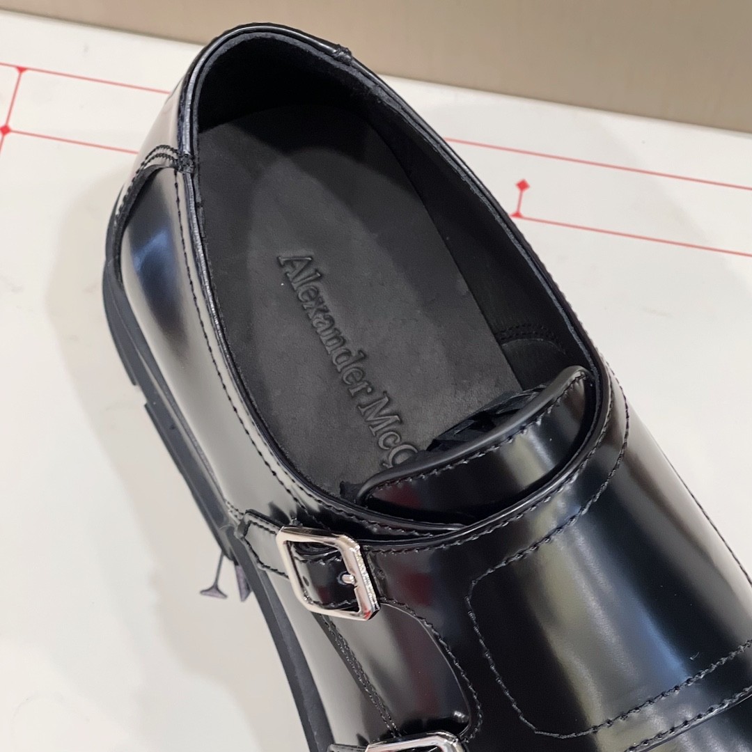 033 41123130 SIZE 38-45