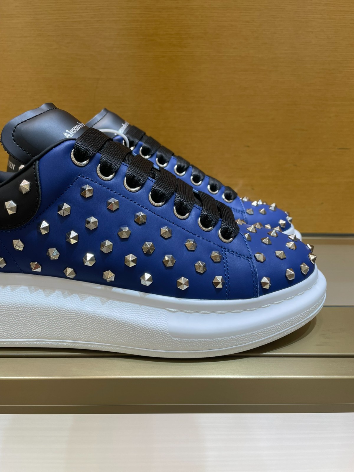 021 40123127 SIZE 35-45