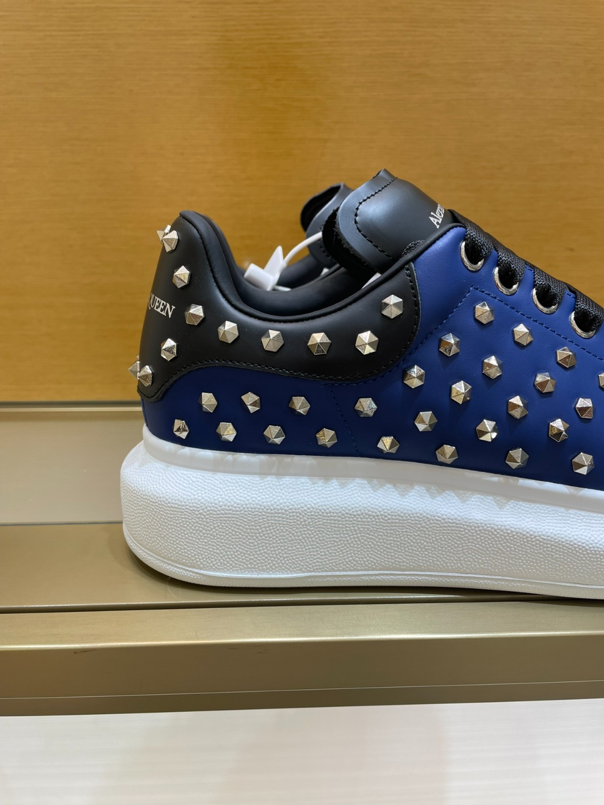 021 40123127 SIZE 35-45